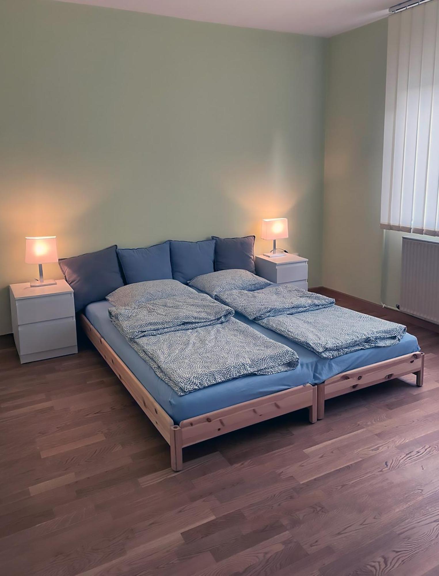 Affordable And Newly Renovated 1-Bedroom Apartment คราลเยโว ภายนอก รูปภาพ